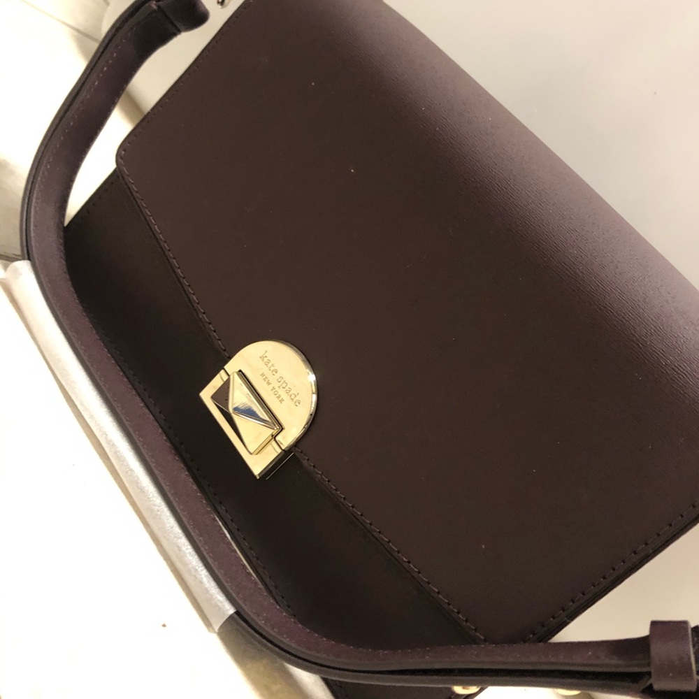 Kate Spade Neve med convert flap bag